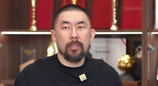 免费看三极片